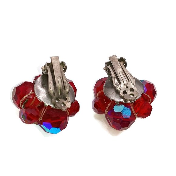 Vintage Red Aurora Borealis Cluster Beaded Clip on Earrings - Picture 4 of 5